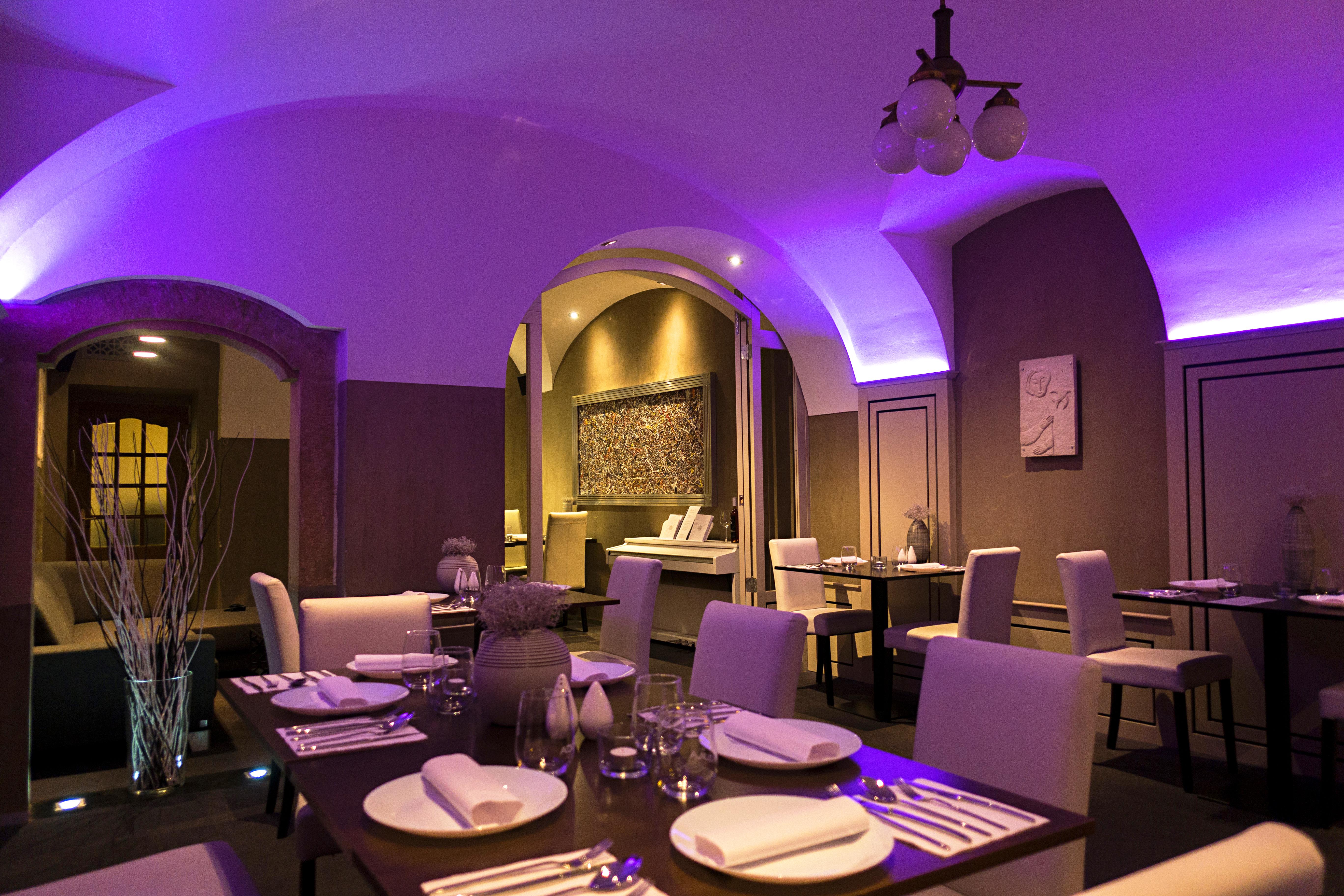 Hotel U Krize Прага Екстер'єр фото